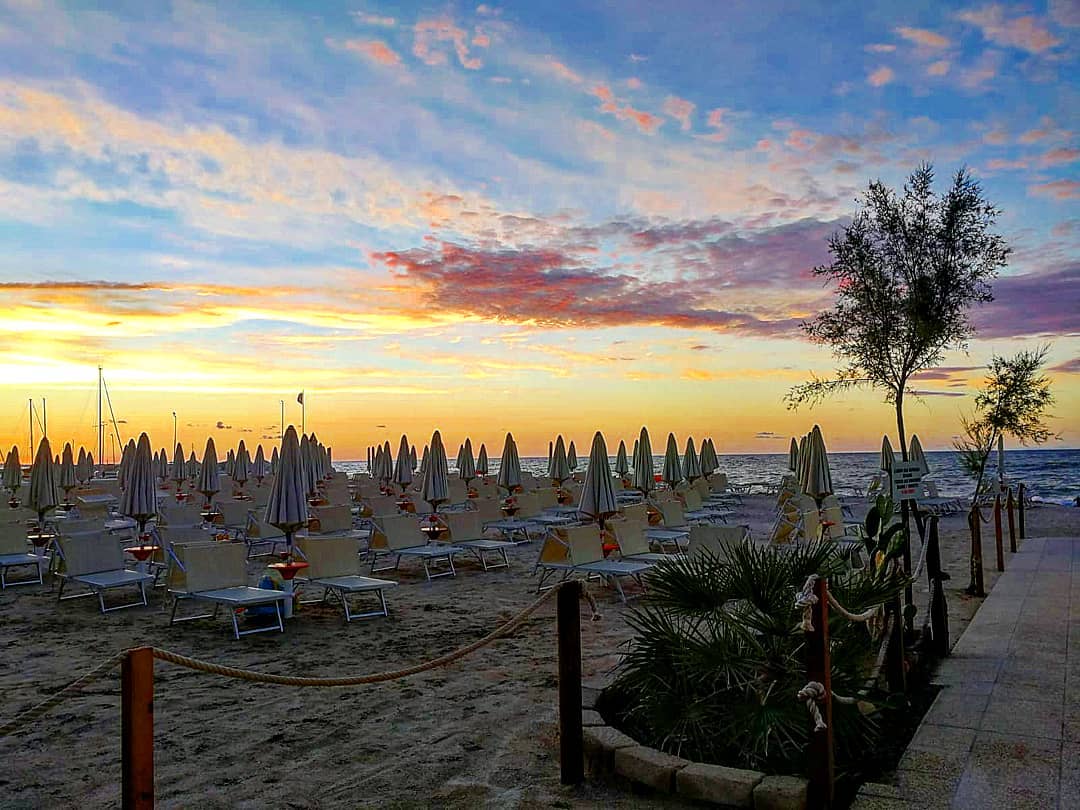 Baia Vallugola Spiaggia